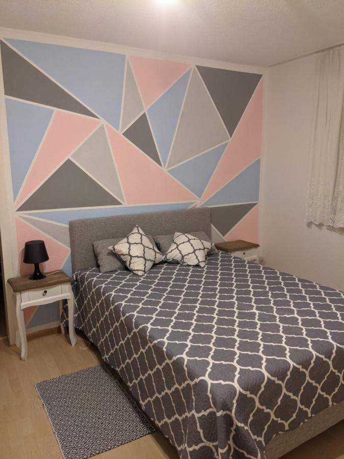 Ferienwohnung Ela Bexbach Екстер'єр фото
